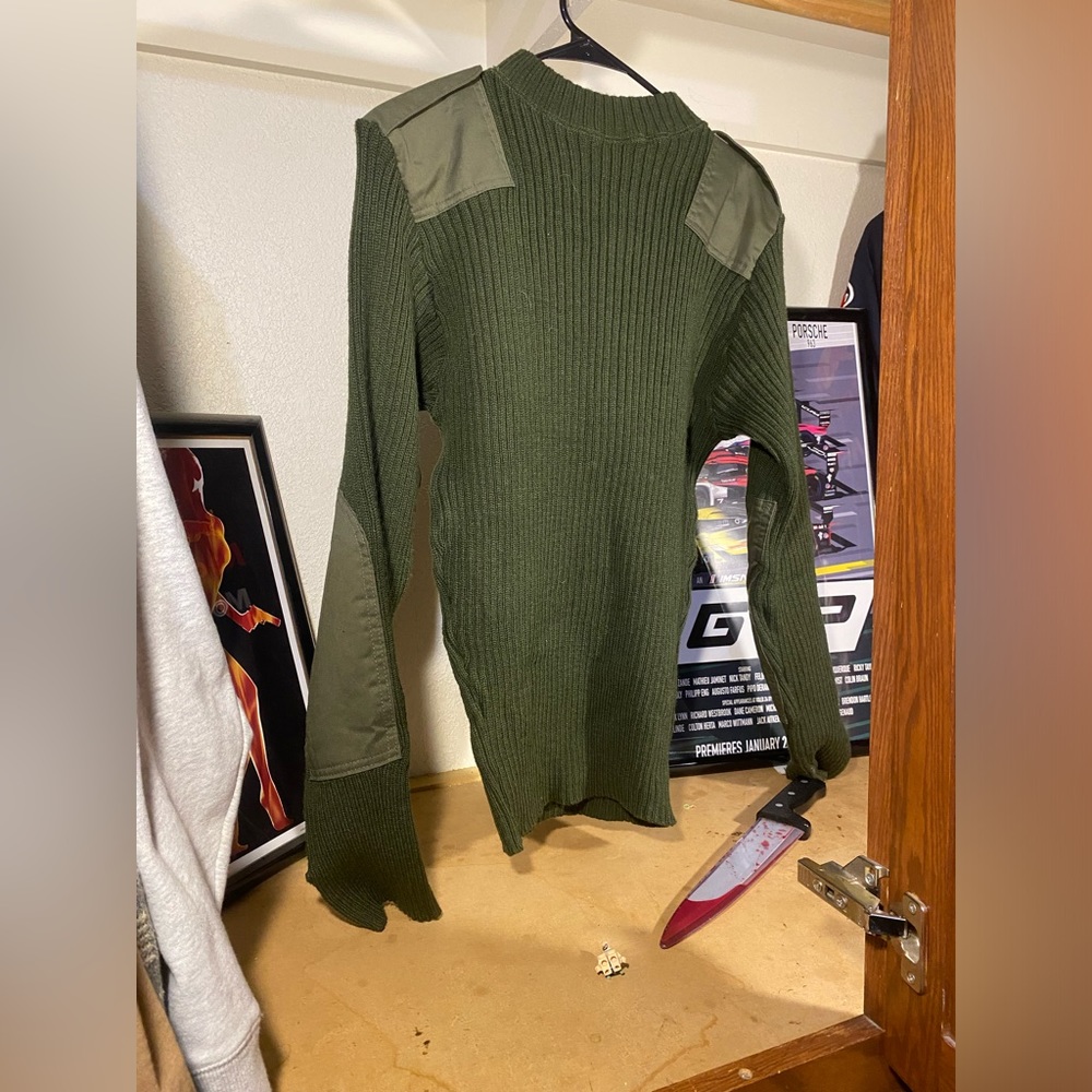 Military knitted insulated sweater